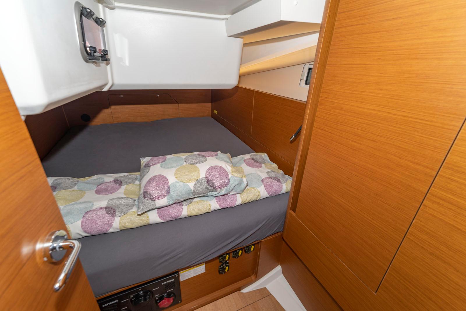 Sun Odyssey 440 - 4 cab., picture 20