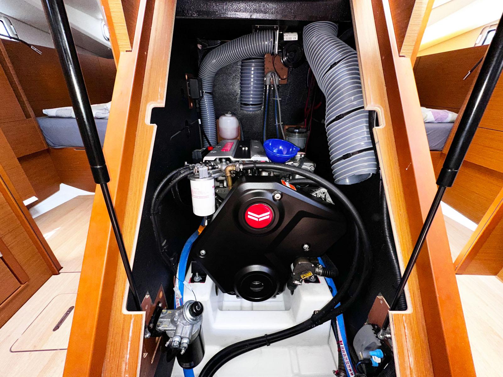 Sun Odyssey 440 - 4 cab., picture 25