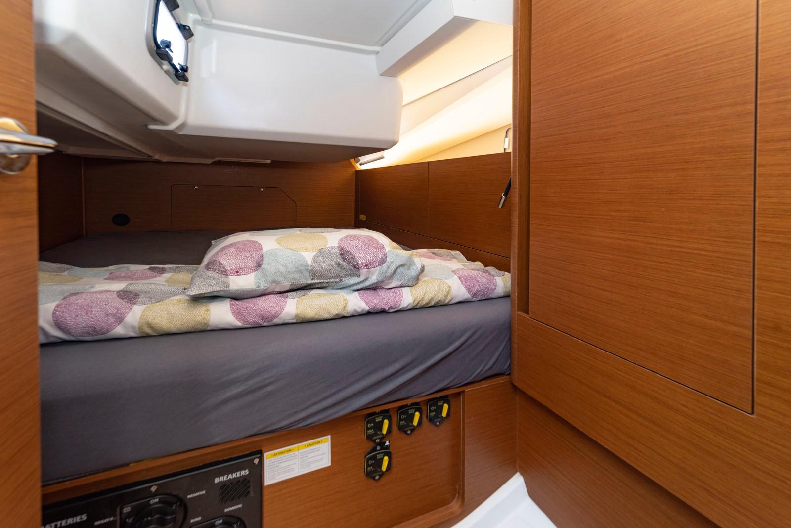 Sun Odyssey 440 - 4 cab., picture 21