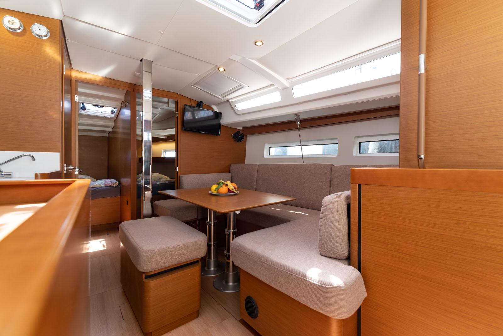 Sun Odyssey 440 - 4 cab., picture 9