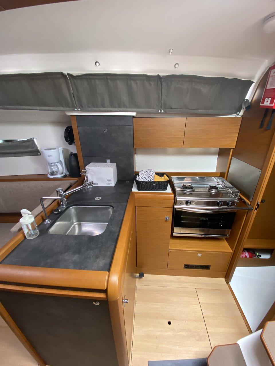 Sun Odyssey 349 - 3 cab., picture 5