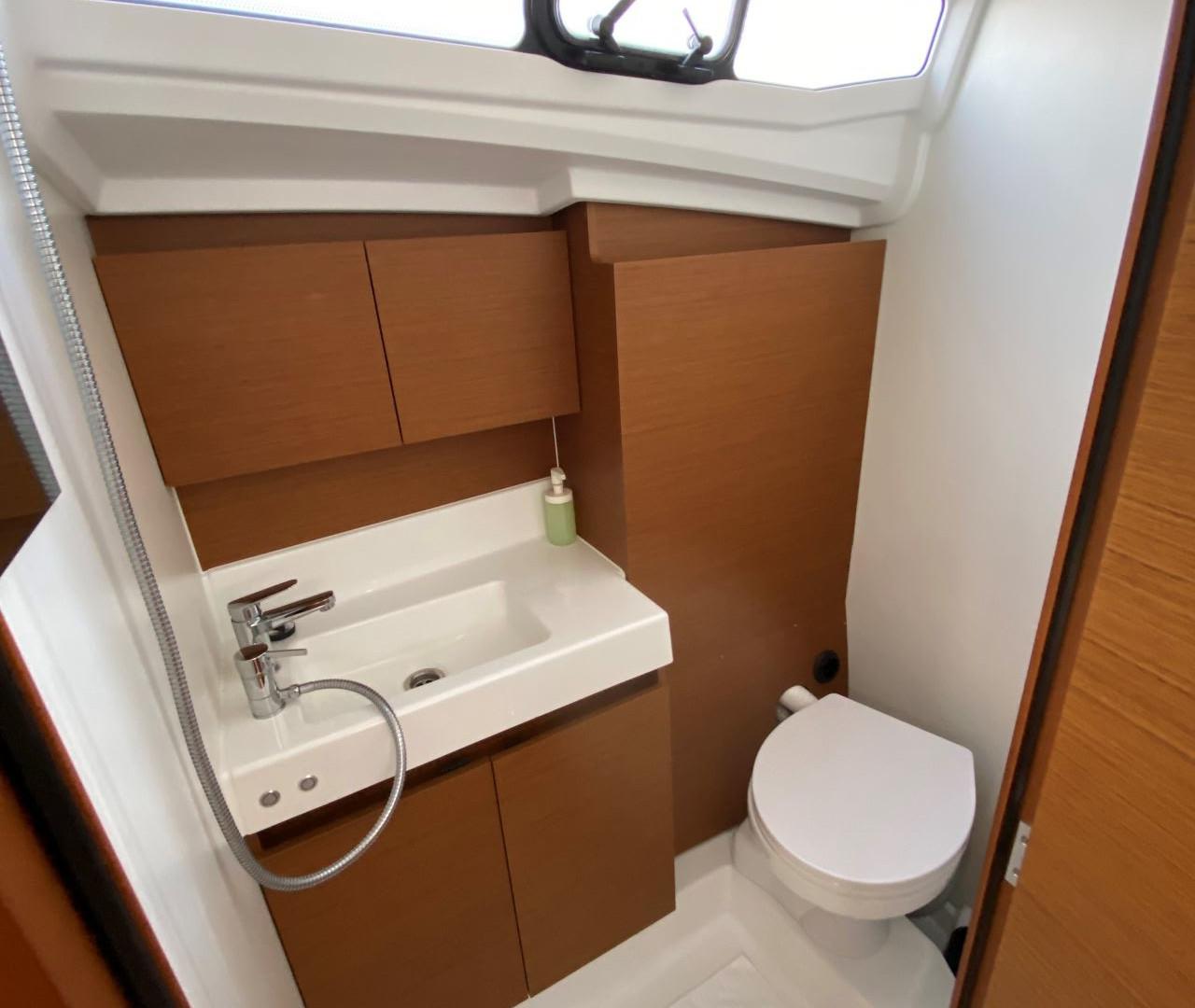 Sun Odyssey 380 - 3 cab., picture 18