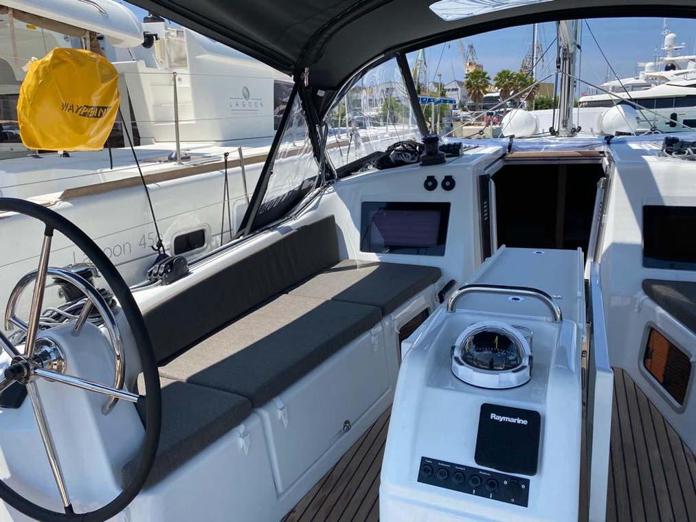 Sun Odyssey 410 - 3 cab., picture 6