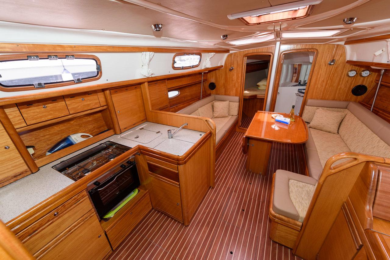 Bavaria 37 Cruiser - Katarina, picture 3
