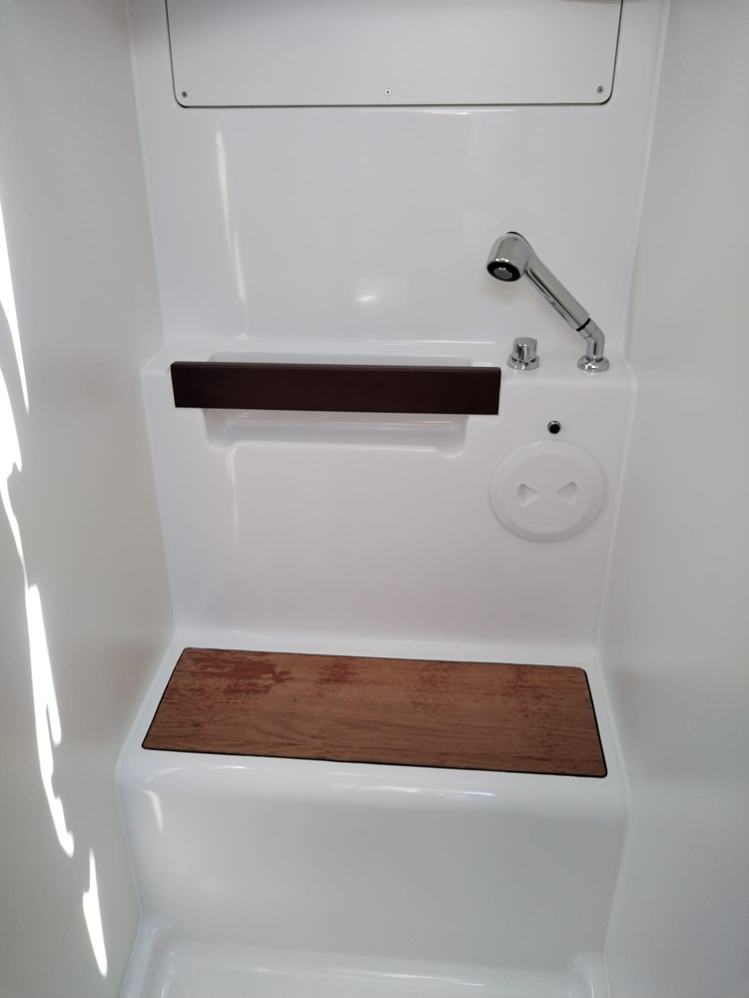 Oceanis 38.1, picture 16