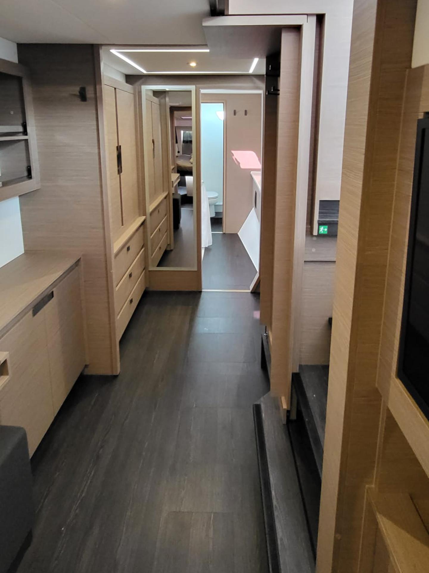 Fountaine Pajot Elba 45 - 3 cab., picture 21