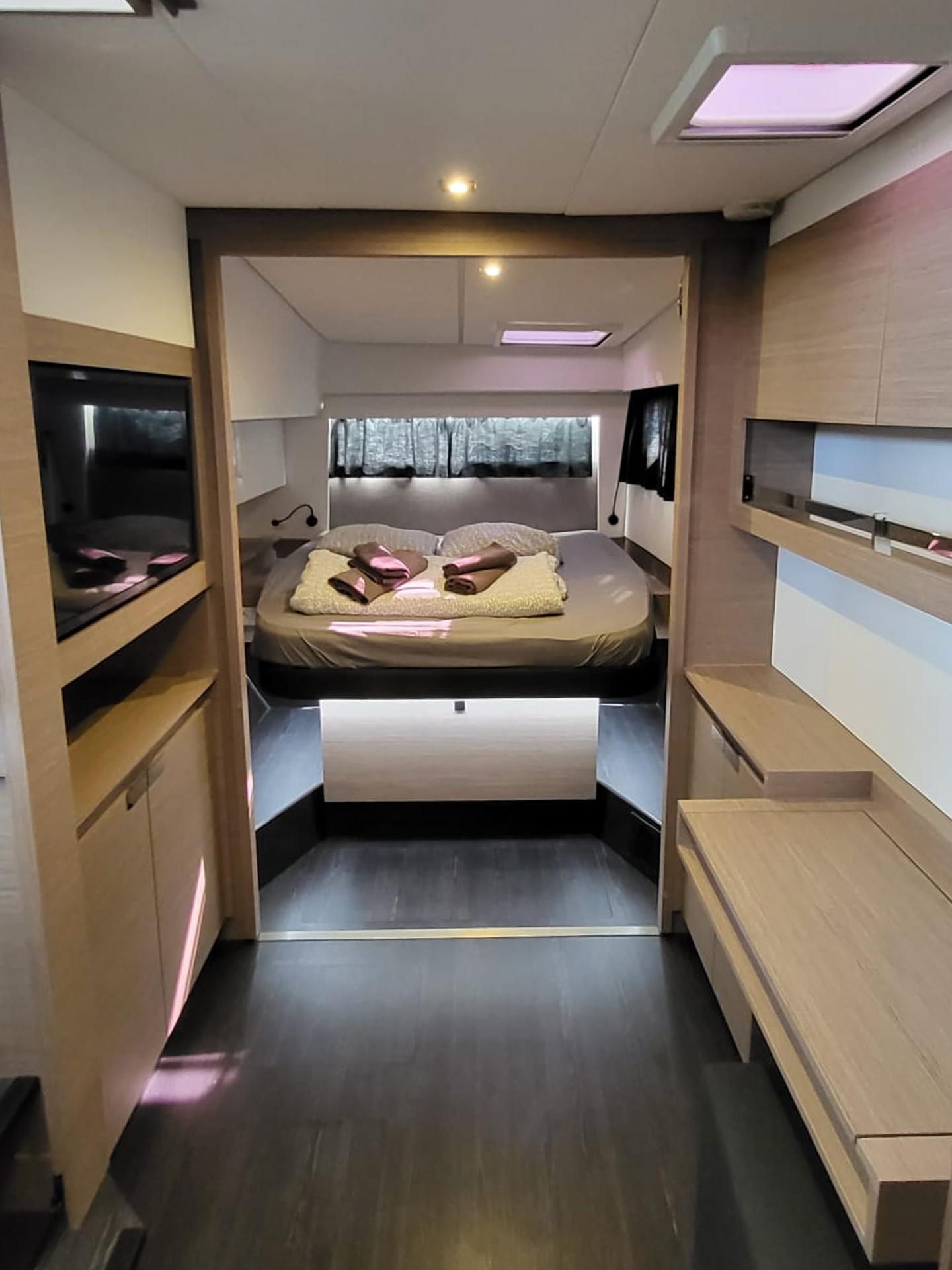 Fountaine Pajot Elba 45 - 3 cab., picture 20