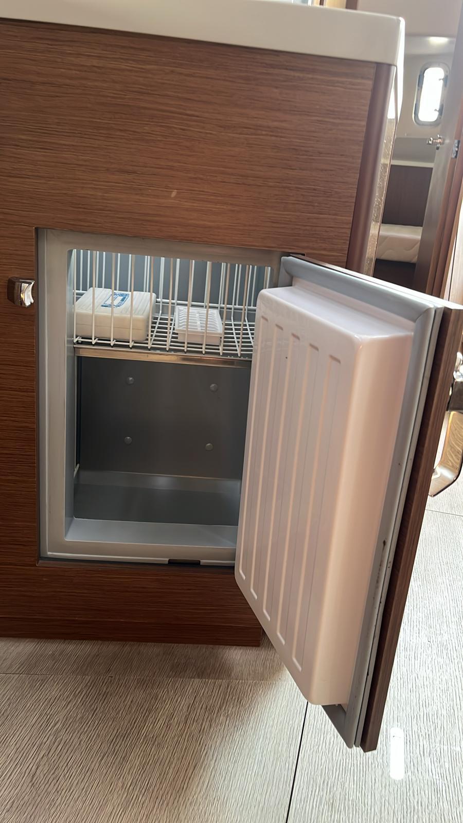 Oceanis 40.1 - 3 cab., picture 10