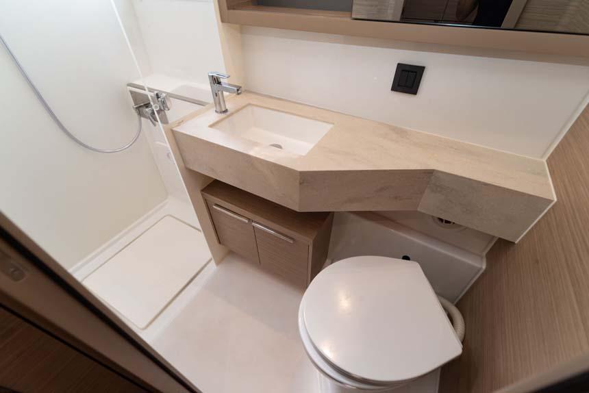 Lagoon 46 - 4 + 2 cab., picture 16