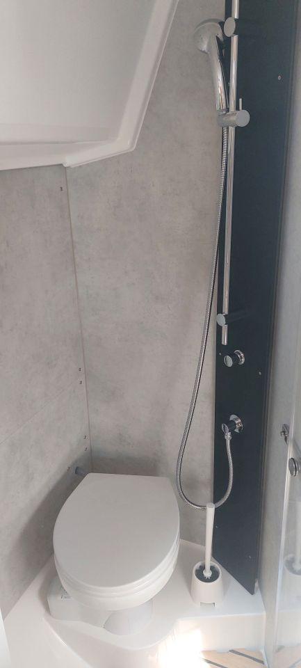 Bavaria C42, picture 9