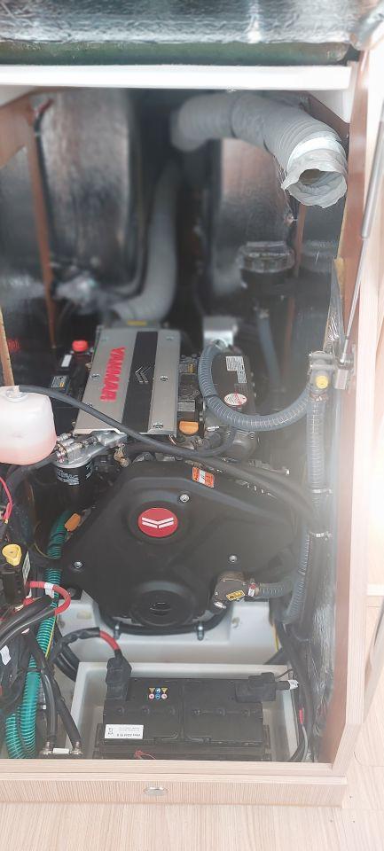 Bavaria C42, picture 12