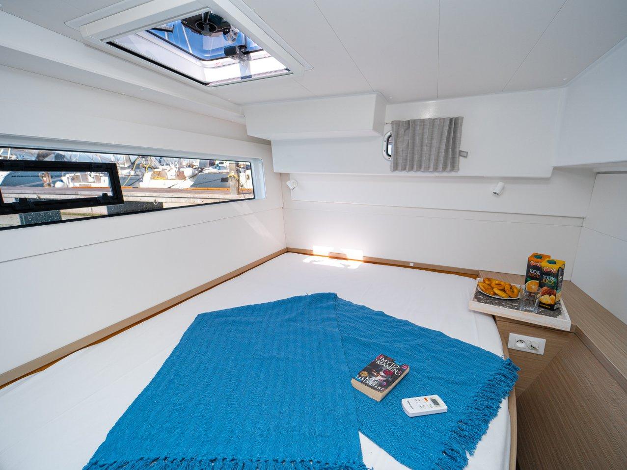 Lagoon 40 - 4 + 2 cab, picture 11