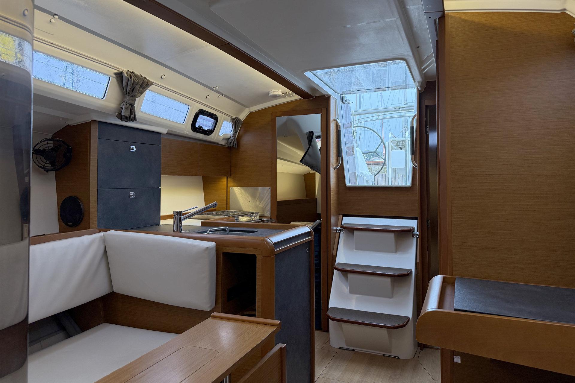 Sun Odyssey 349 - 3 cab., picture 11