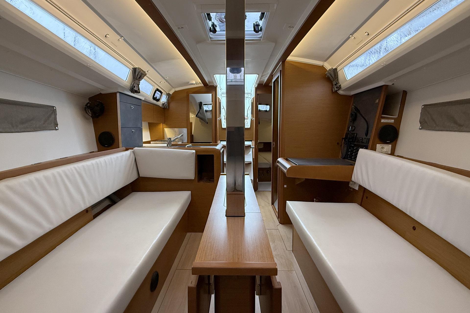 Sun Odyssey 349 - 3 cab., picture 9