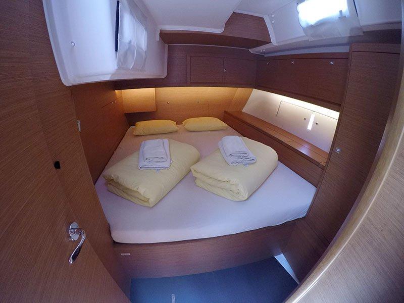 Dufour 470 - 4 cab., picture 17