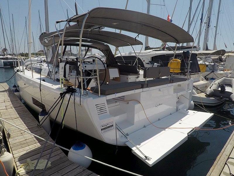 Dufour 470 - 4 cab., picture 4