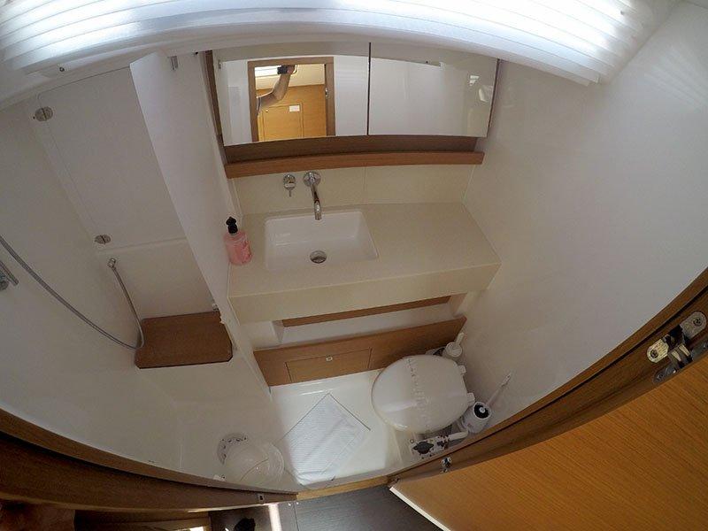 Dufour 470 - 4 cab., picture 21
