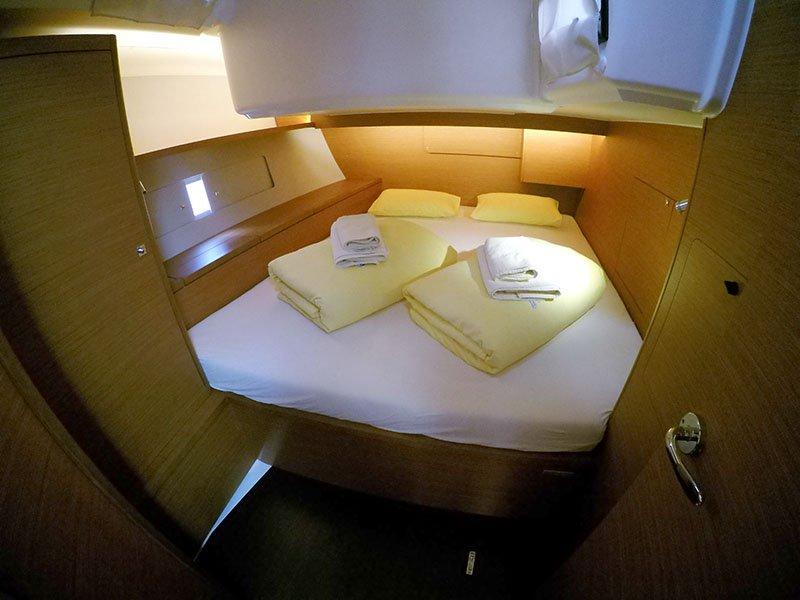 Dufour 470 - 4 cab., picture 16