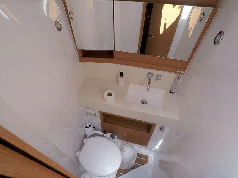Dufour 470 - 4 cab., picture 23