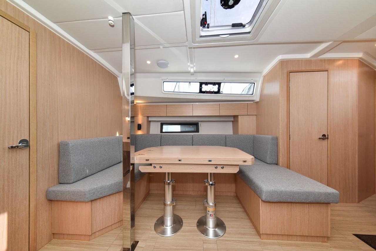 Bavaria C42, picture 18