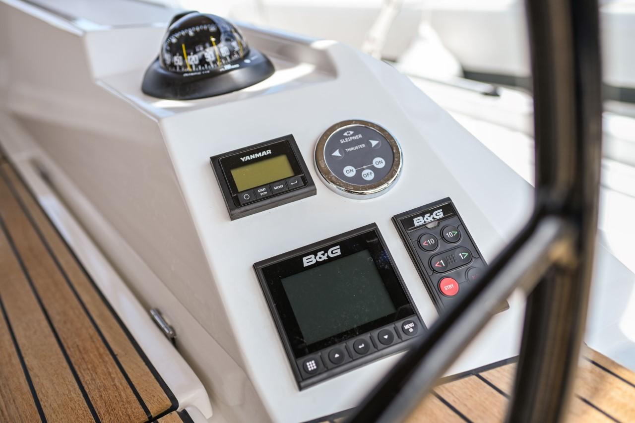 Bavaria C42, picture 12