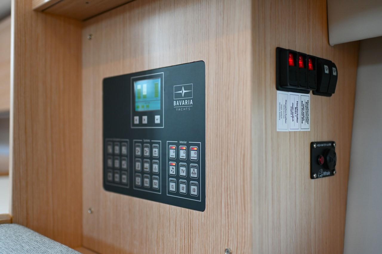 Bavaria C42, picture 21