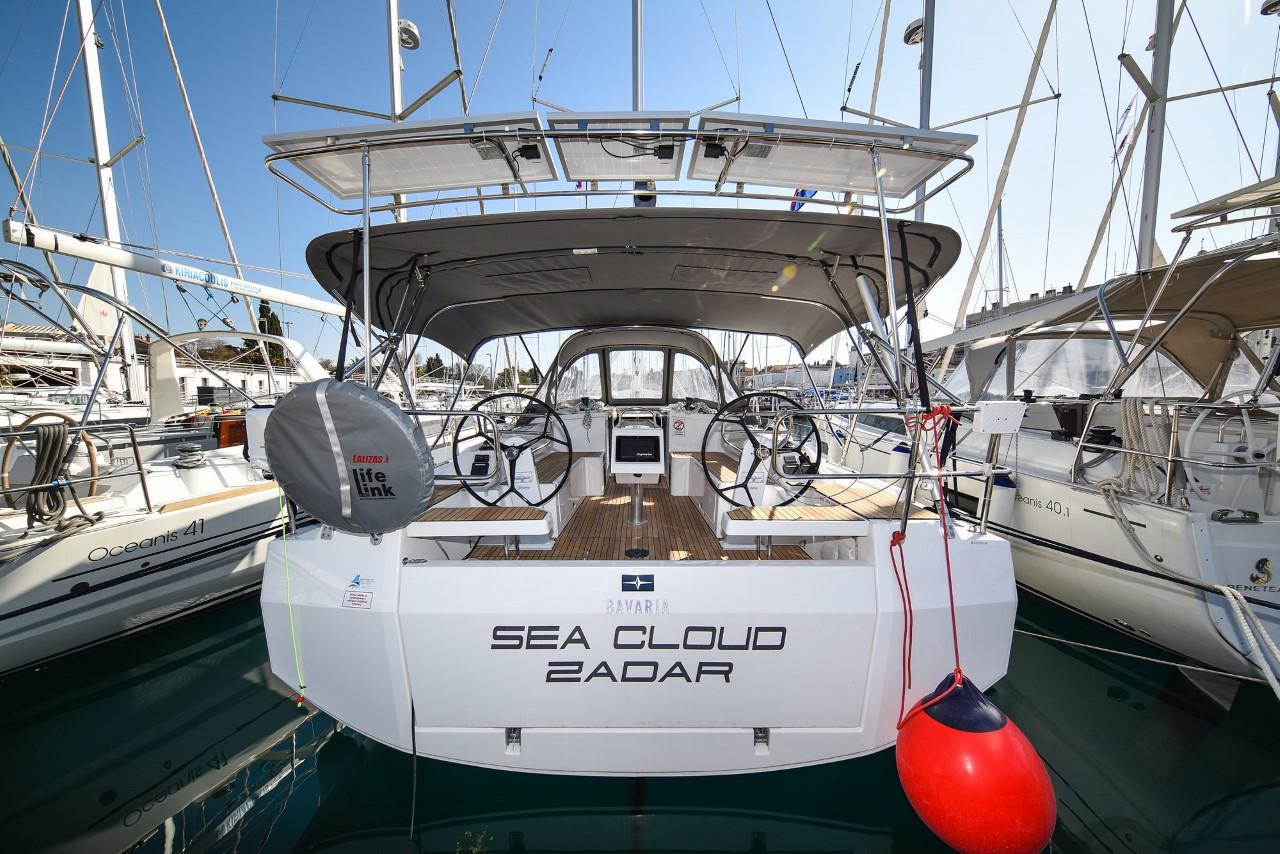 Bavaria C38, picture 10