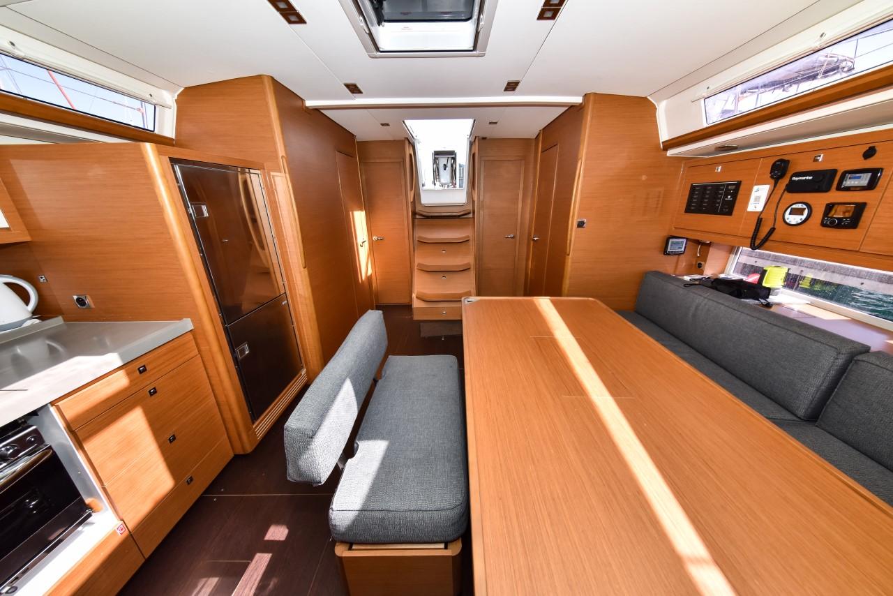 Dufour 470 - 4 + 1 cab., picture 15