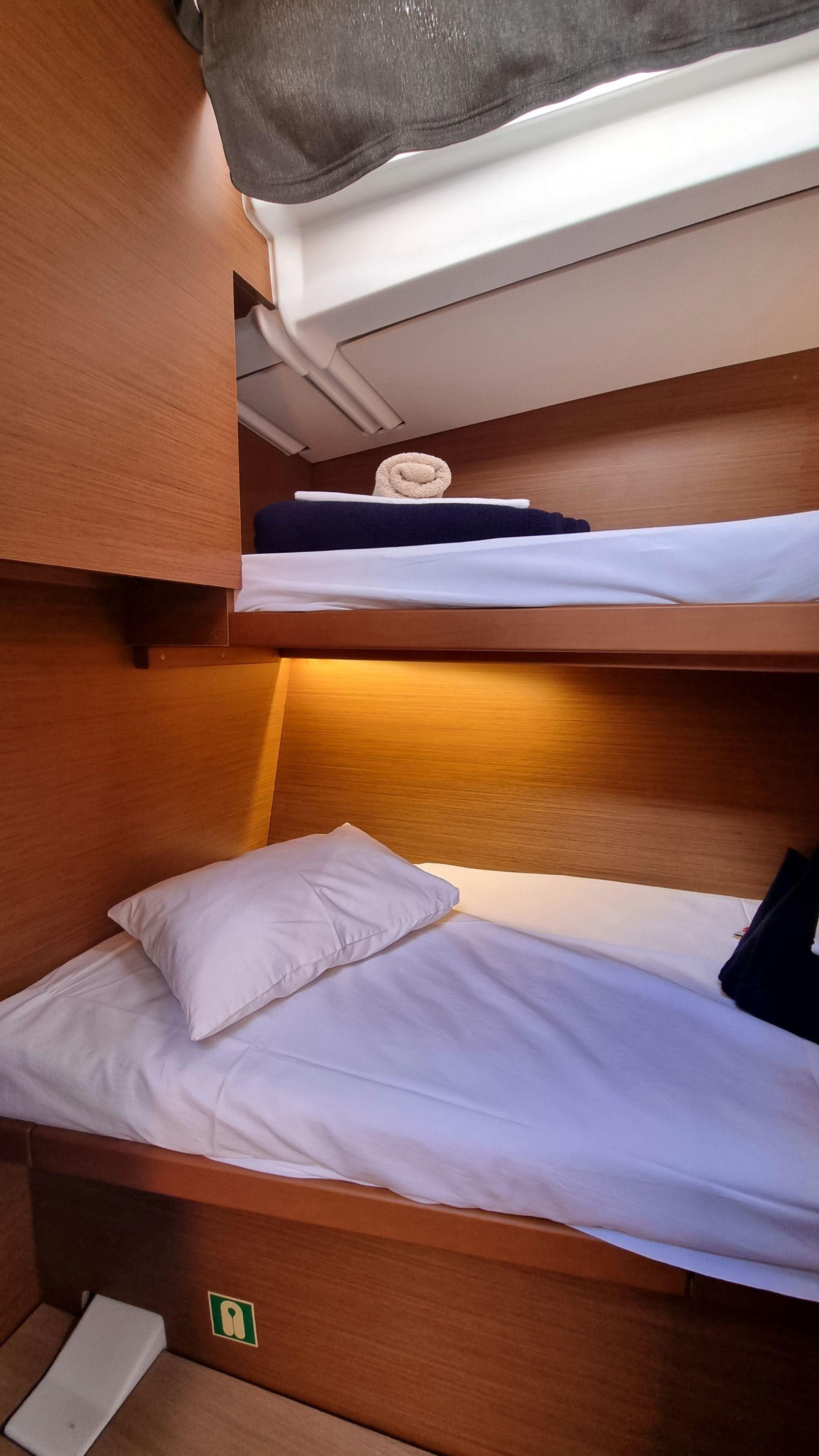 Sun Odyssey 490 - 5 + 1 cab., picture 38