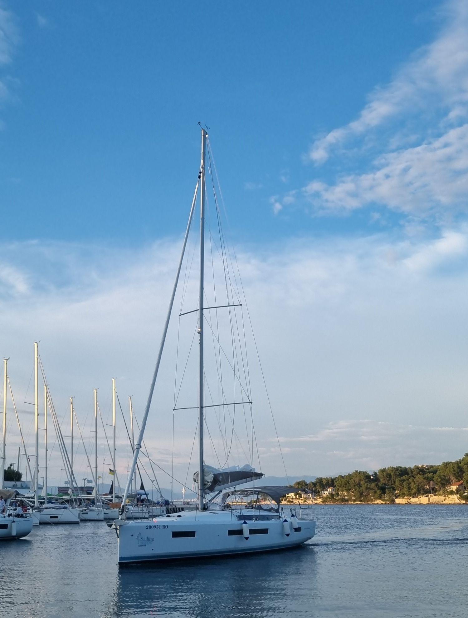 Sun Odyssey 490 - 5 + 1 cab., picture 6