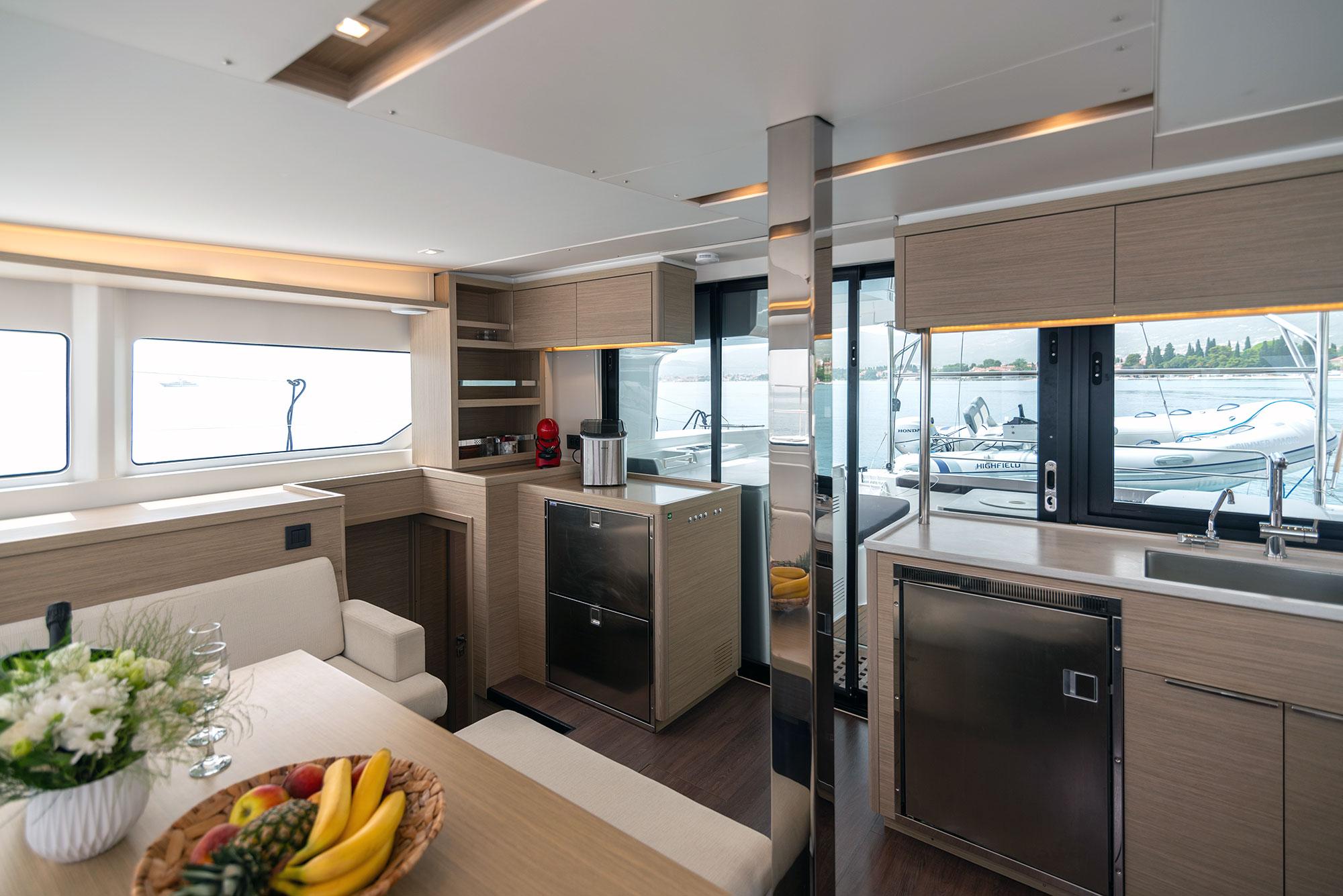 Lagoon 46 - 4 + 1 cab., picture 13