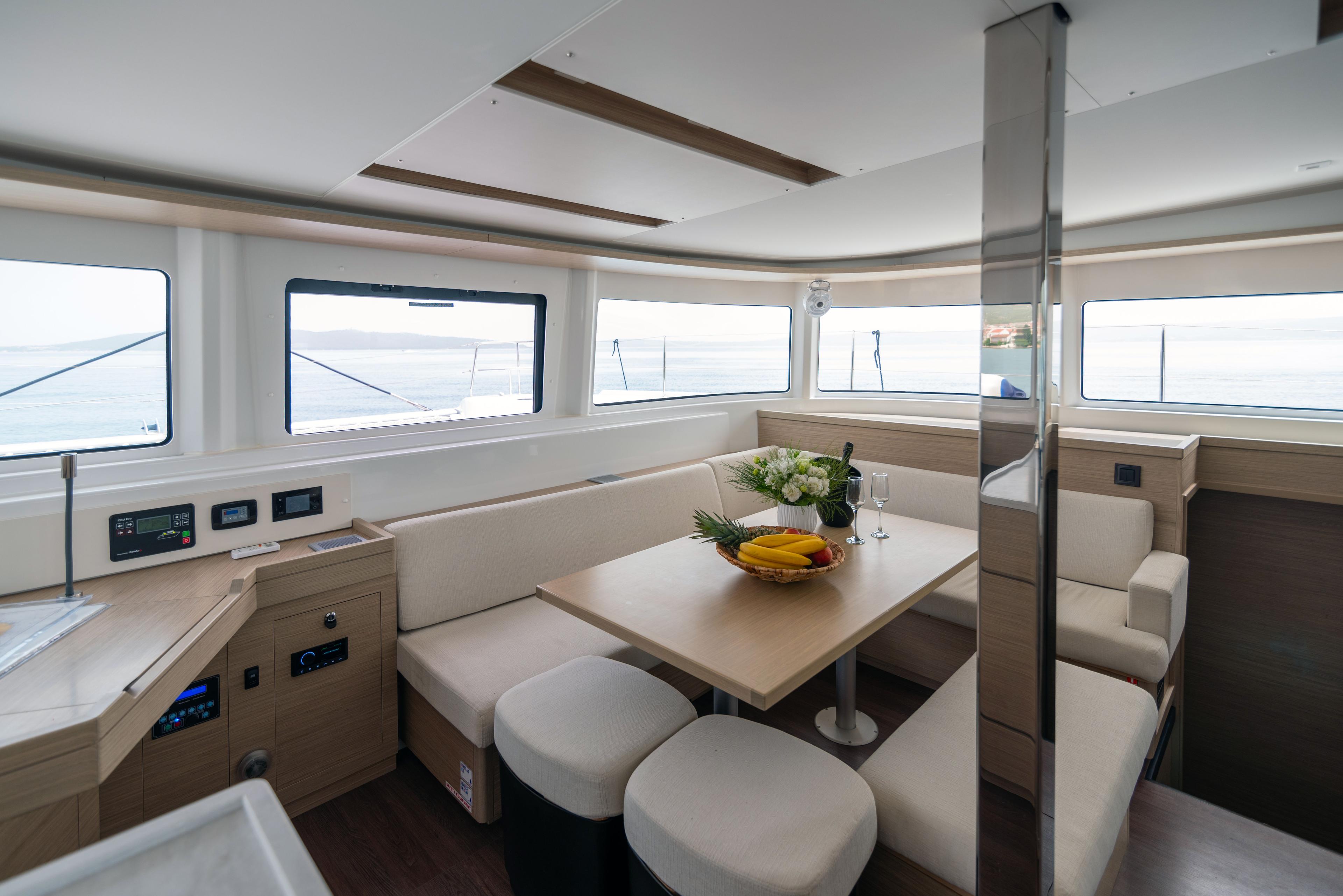 Lagoon 46 - 4 + 1 cab., picture 11