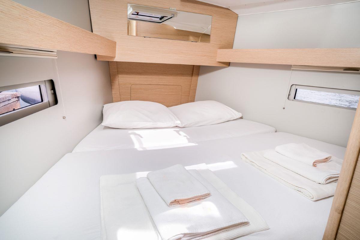 Dufour 390, picture 16