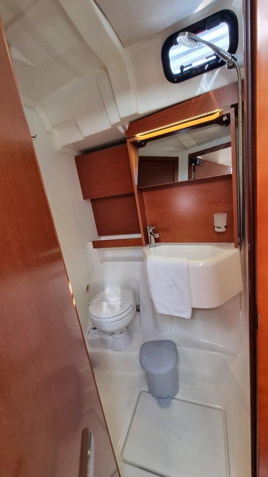 Oceanis 51.1 - 5 + 1 cab., picture 26