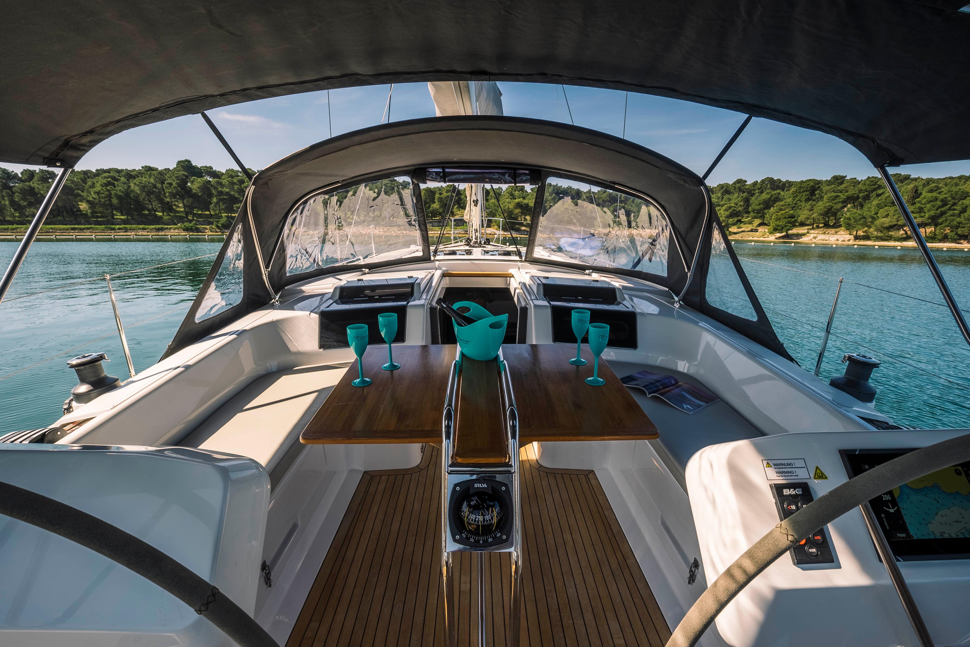 Hanse 458, picture 3