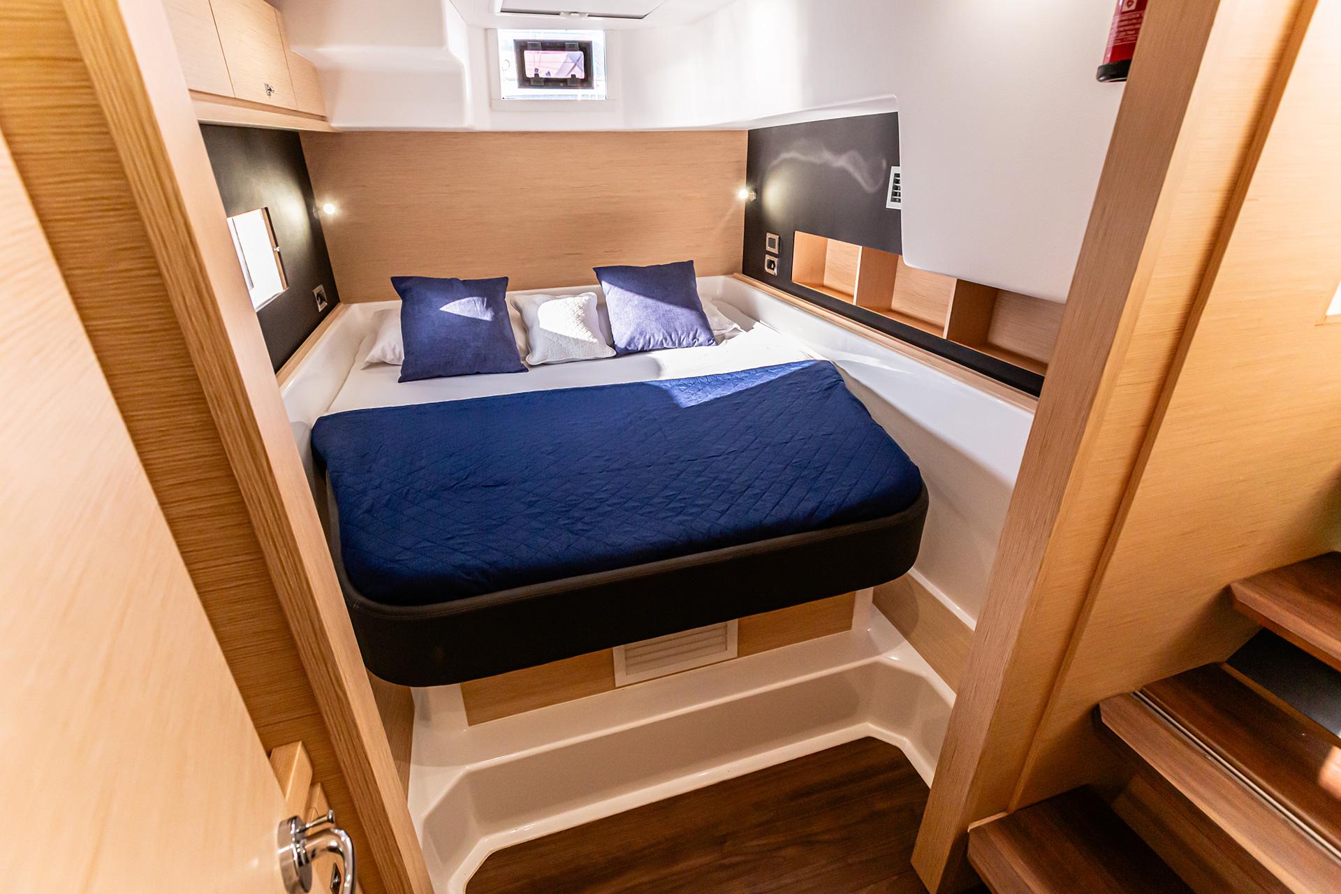 Dufour 48 Catamaran - 5 + 1 cab., picture 9