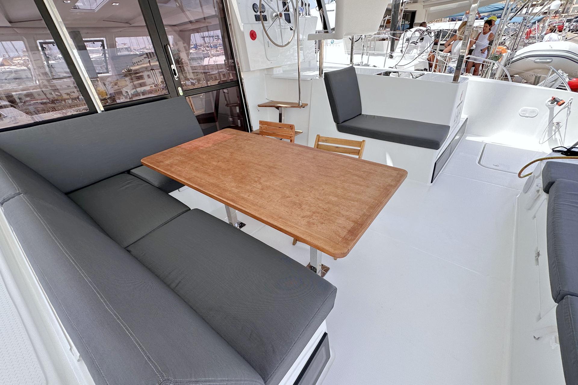 Fountaine Pajot Isla 40 - 4 + 1 cab., picture 7