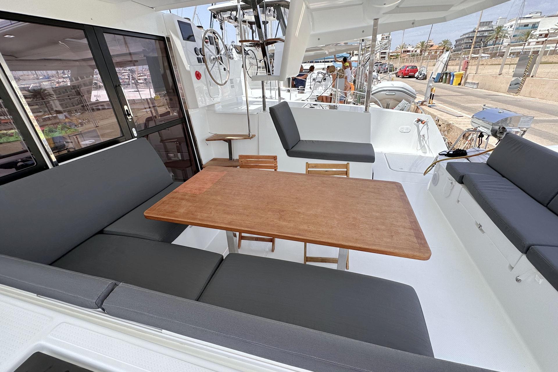 Fountaine Pajot Isla 40 - 4 + 1 cab., picture 9