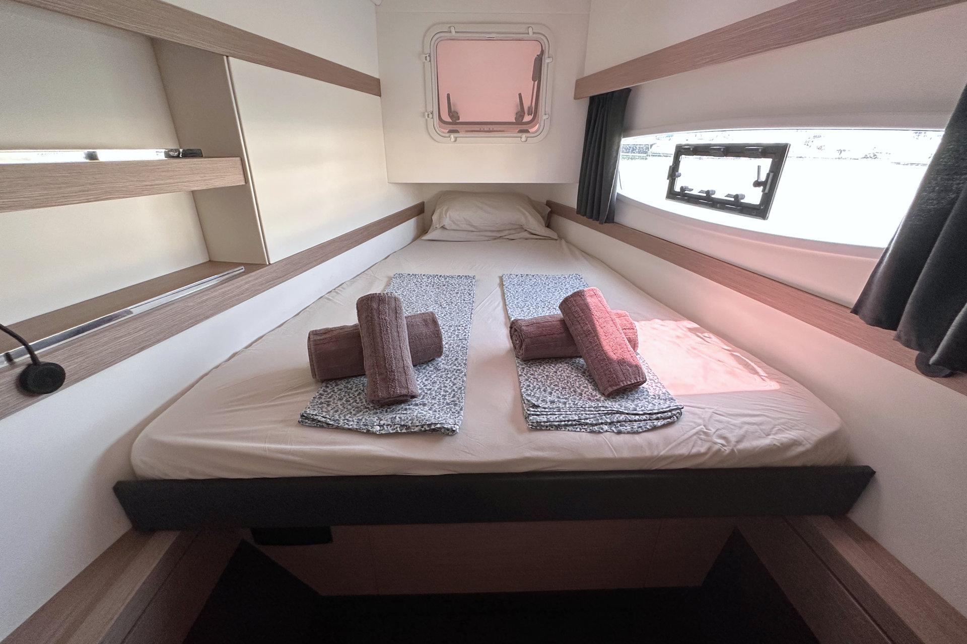 Fountaine Pajot Isla 40 - 4 + 1 cab., picture 13
