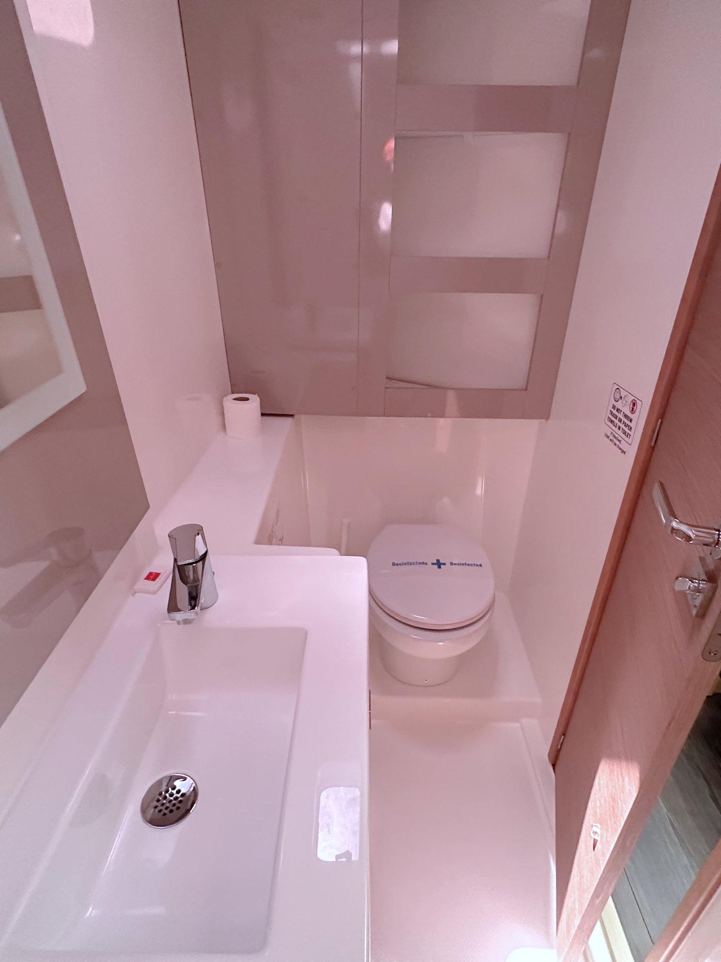 Fountaine Pajot Isla 40 - 4 + 1 cab., picture 18