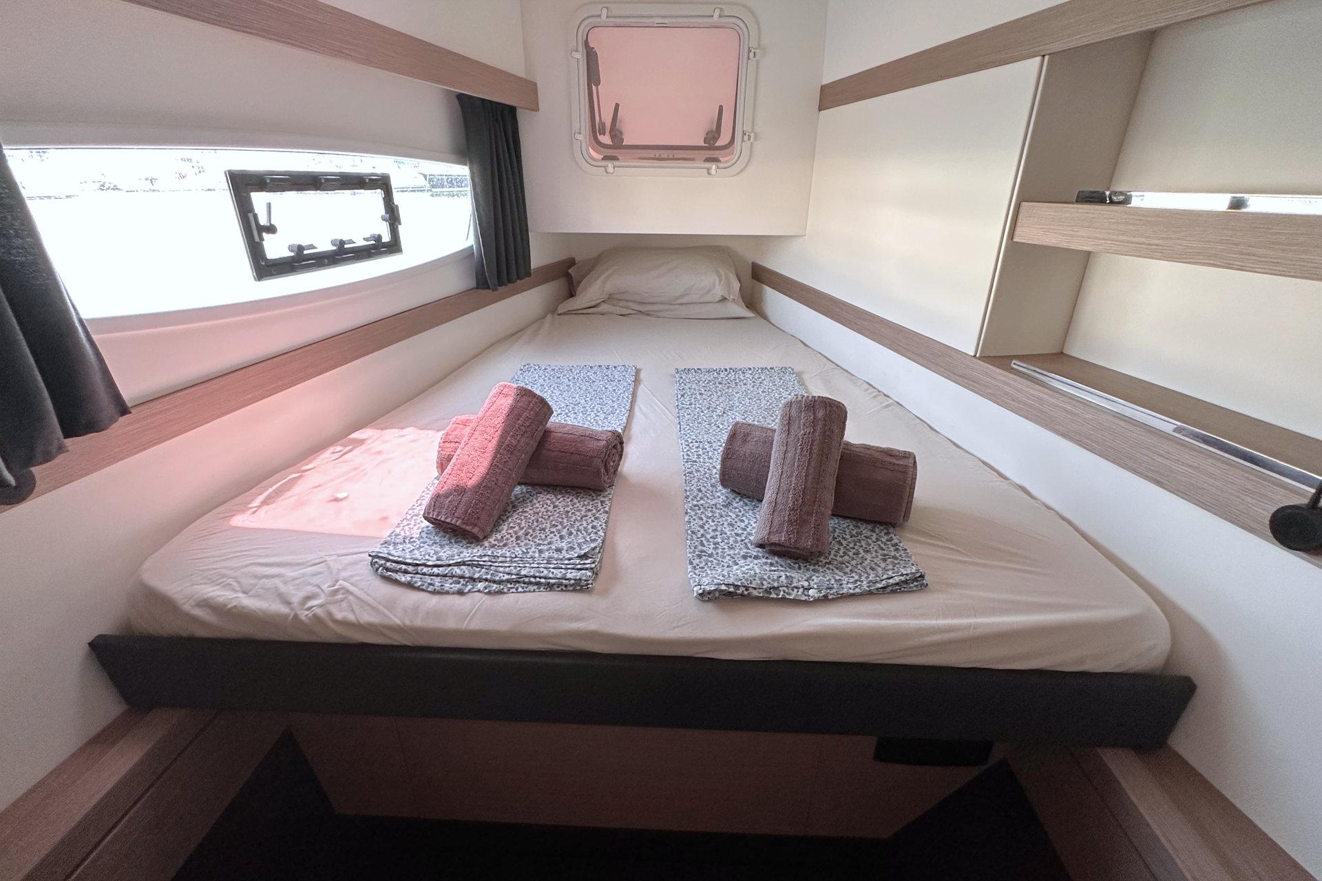 Fountaine Pajot Isla 40 - 4 + 1 cab., picture 15