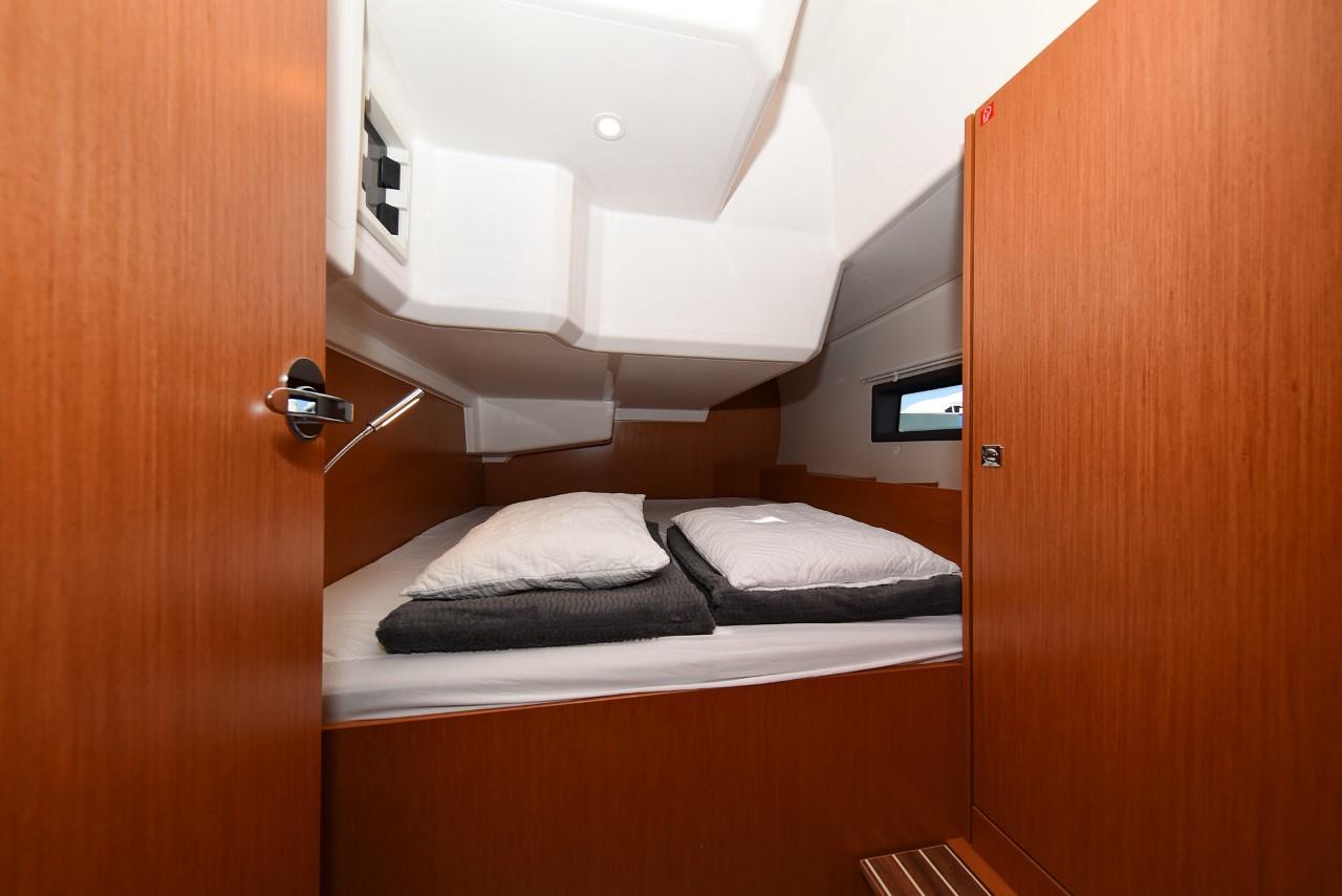 Bavaria C42, picture 30