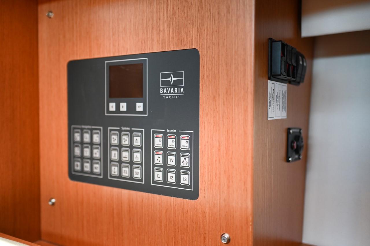 Bavaria C42, picture 19