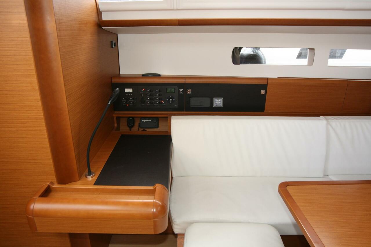 Sun Odyssey 479 - 4 cab., picture 11