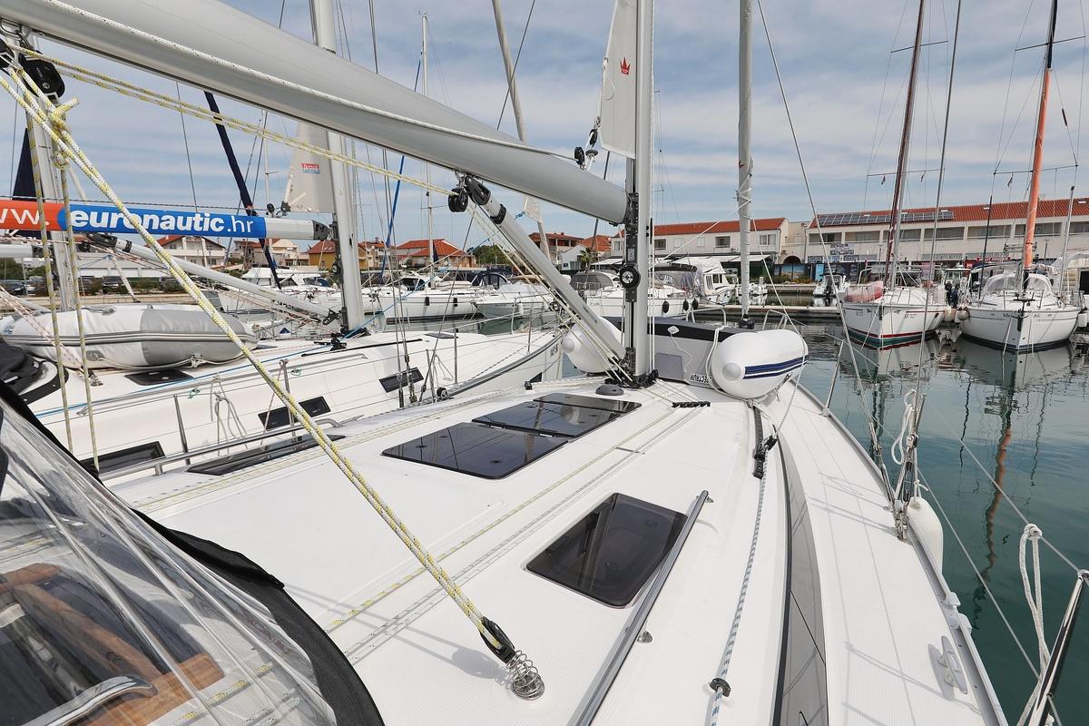 Bavaria Cruiser 37 - 3 cab., picture 4
