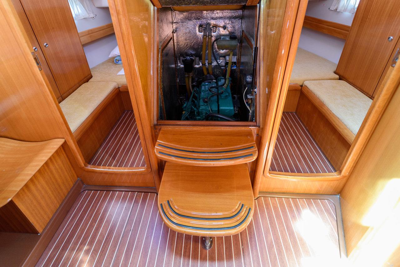 Bavaria 42 Cruiser - Blue Queen, picture 10