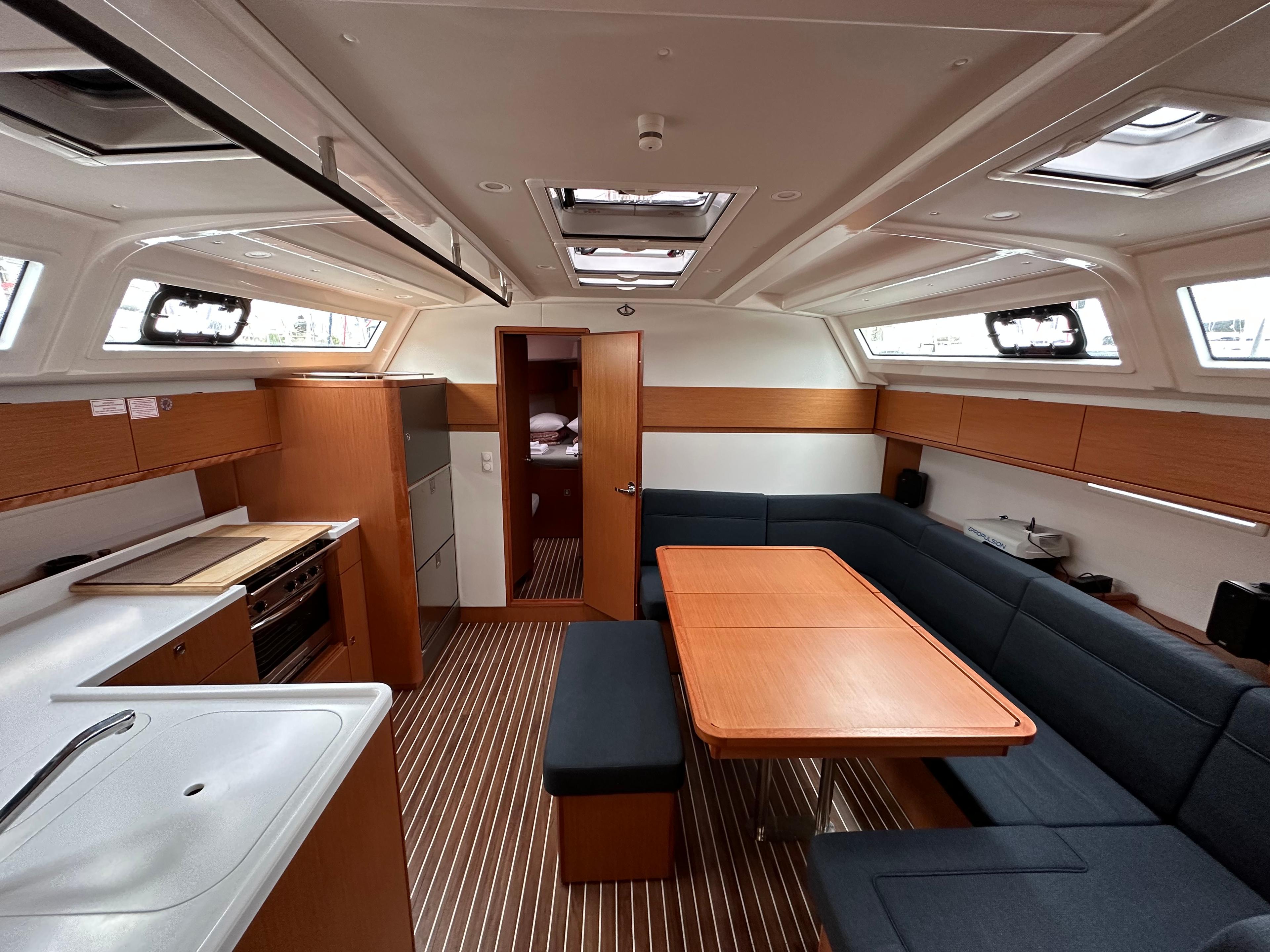 Bavaria Cruiser 46 Style - 4 cab., picture 6