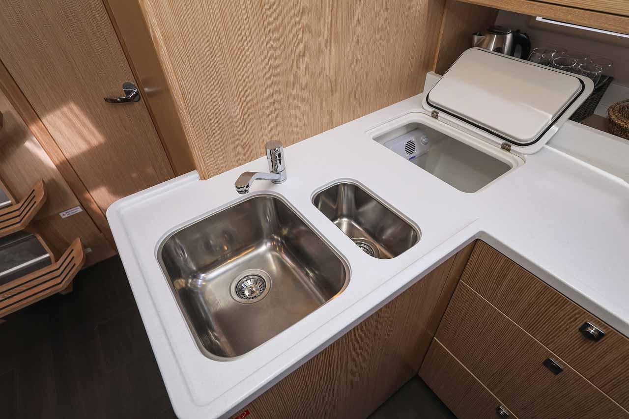 Bavaria Cruiser 46 Style - 4 cab., picture 18