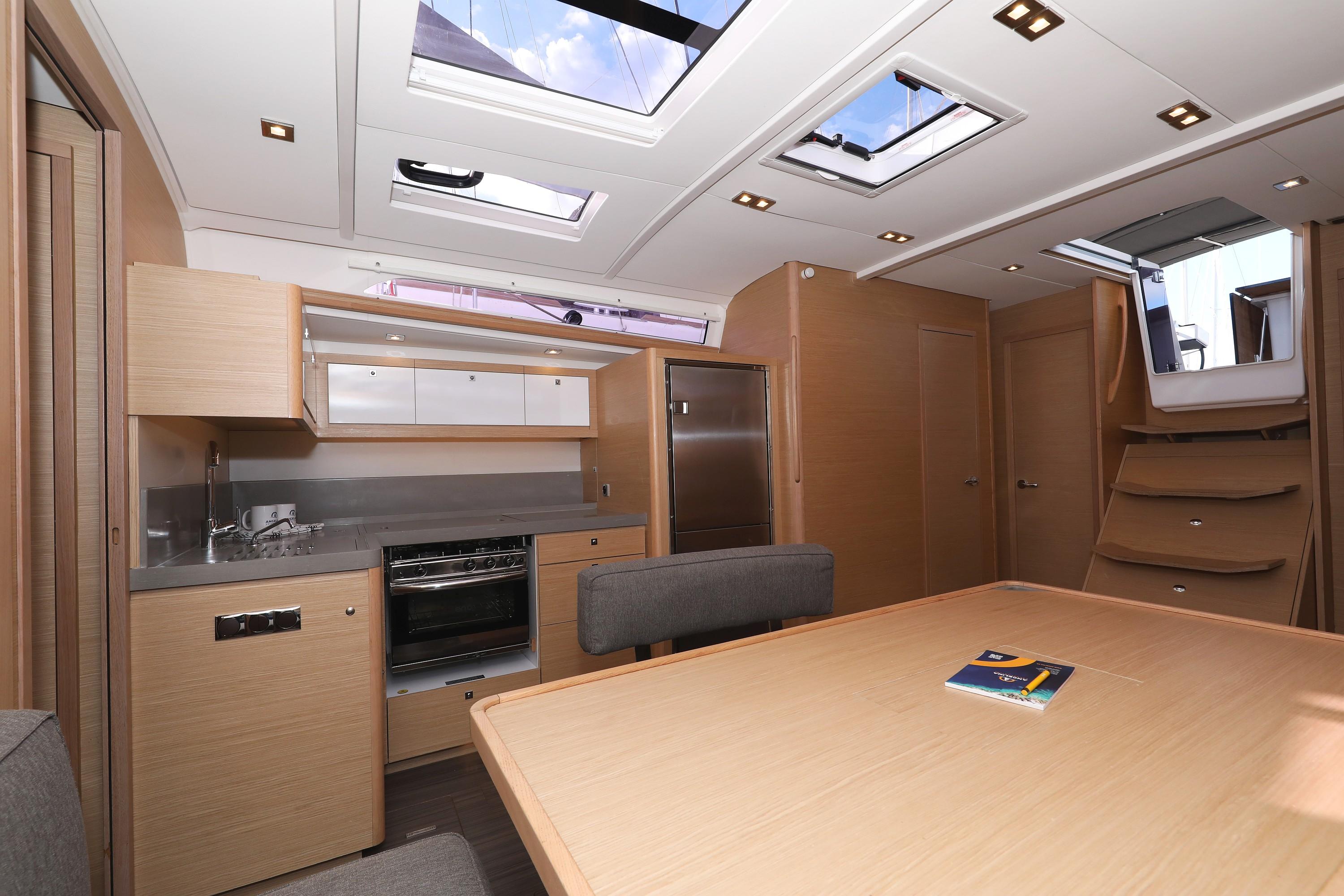 Dufour 470 - 4 cab., picture 11