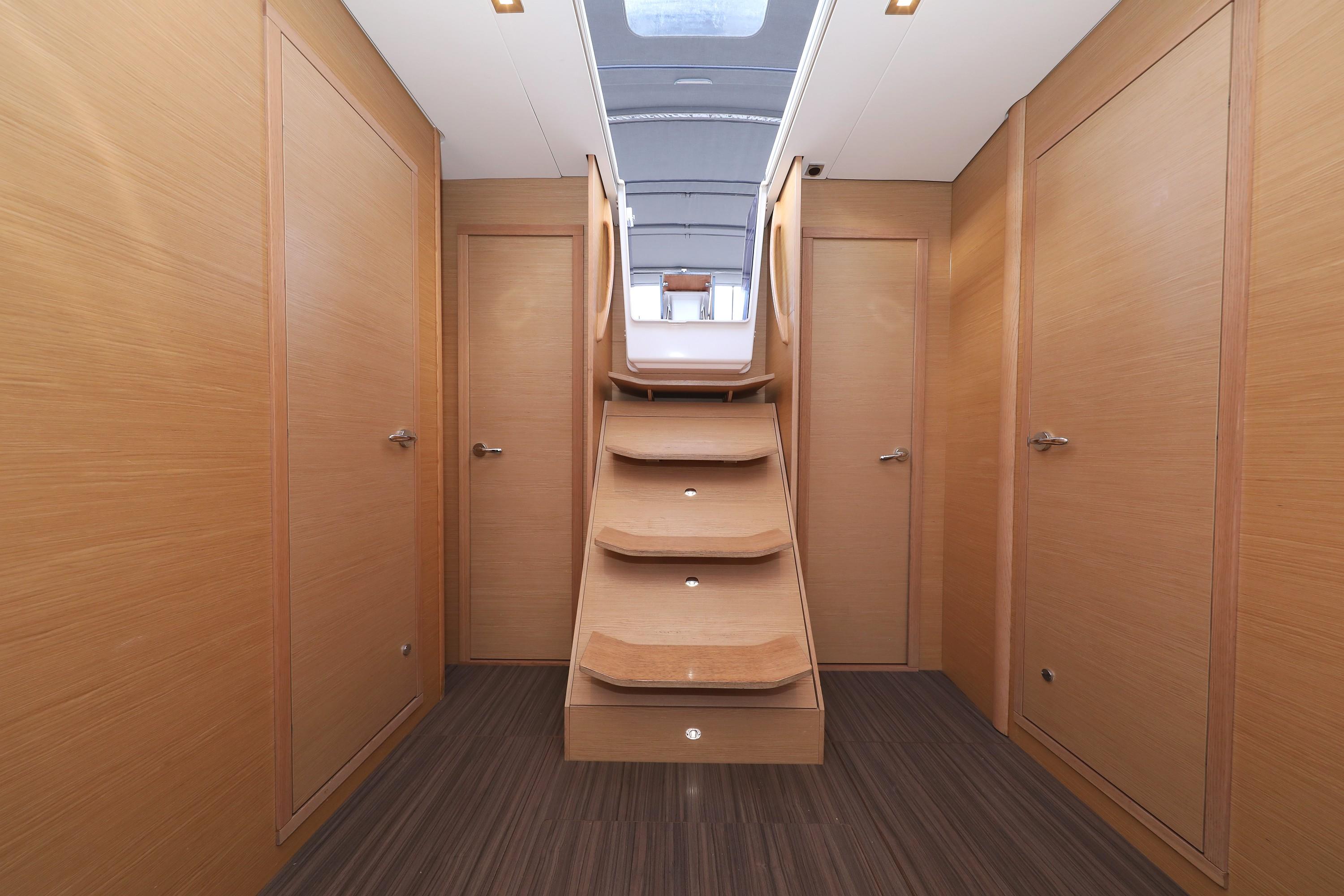 Dufour 470 - 4 cab., picture 15